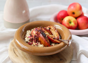 Breastfeeding Overnight Oats with Golden Apples
